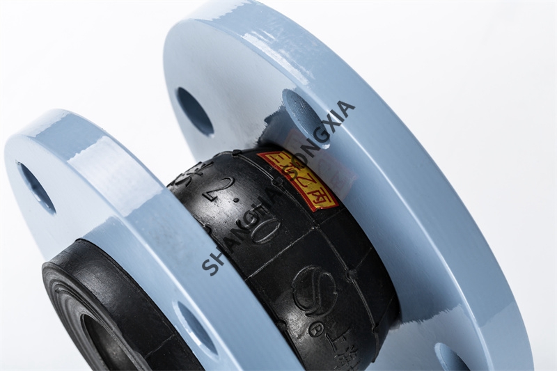 碳鋼法蘭臥式熱水泵橡膠接頭安裝之后如何拆卸？